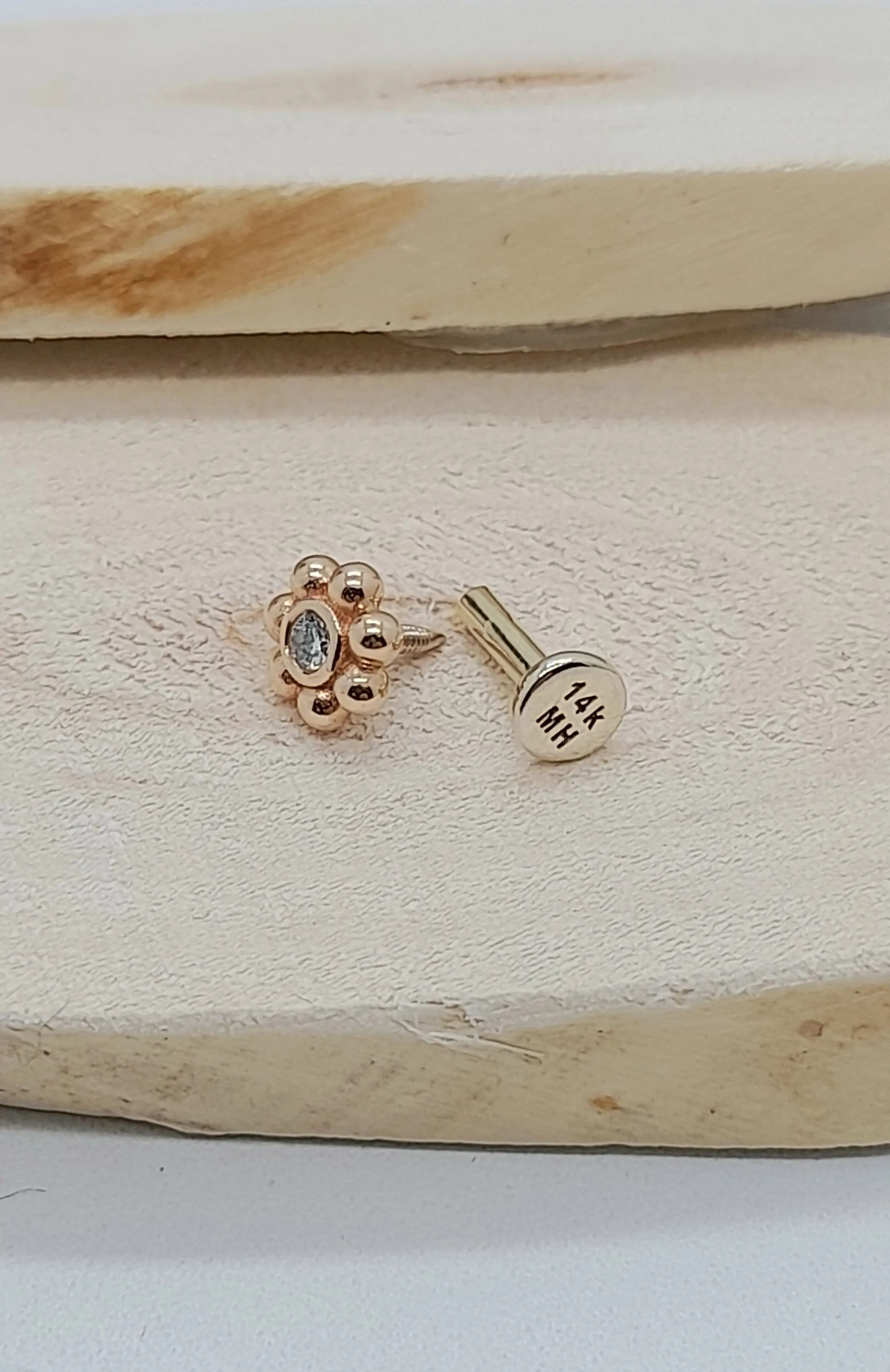 Flower Labret Stud
